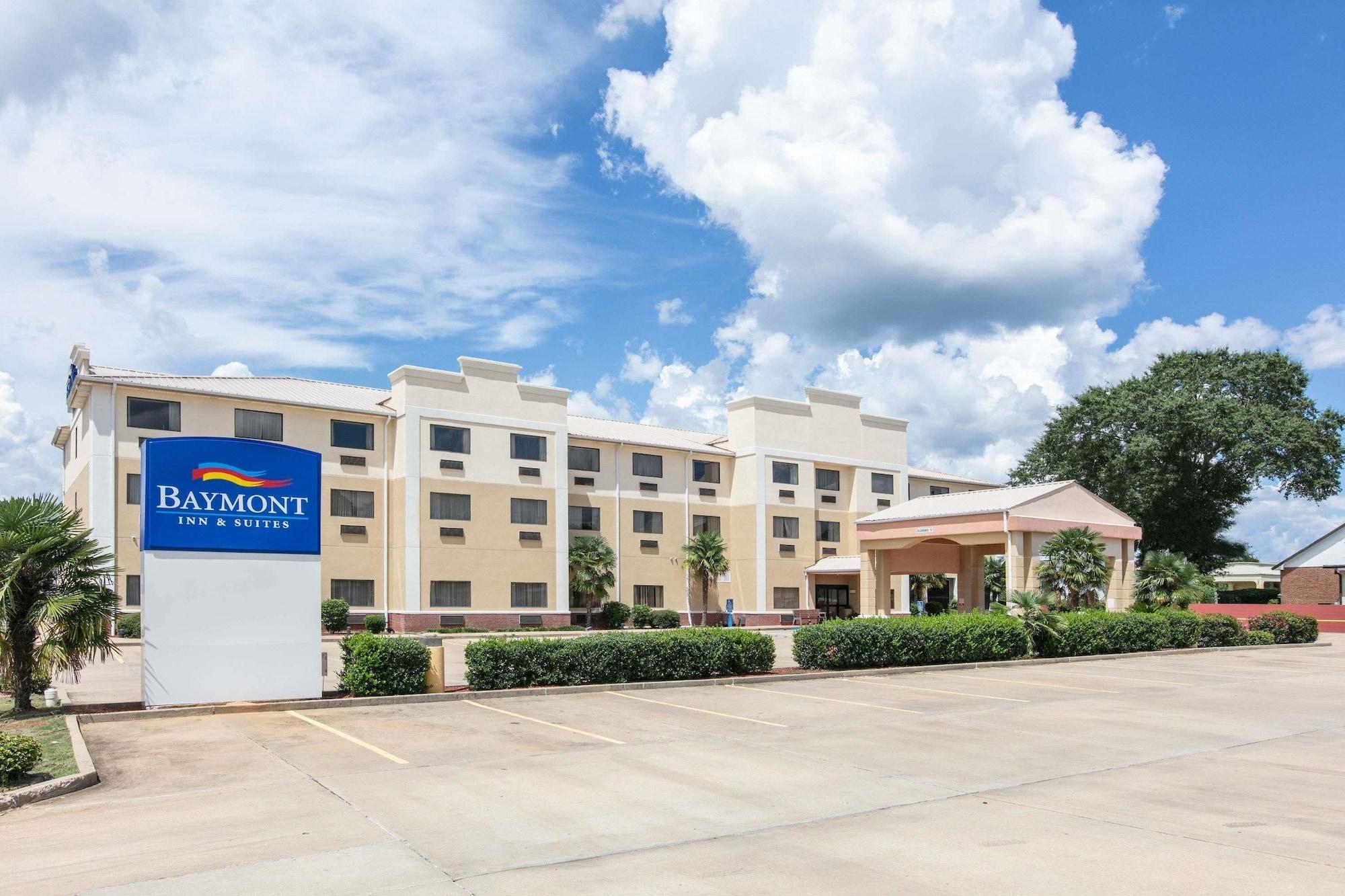 Baymont By Wyndham Mccomb Otel Dış mekan fotoğraf