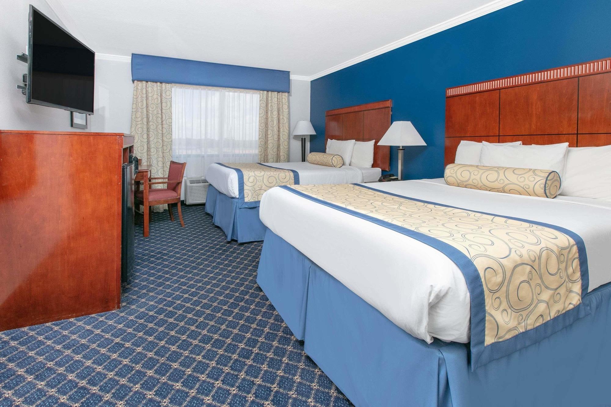 Baymont By Wyndham Mccomb Otel Dış mekan fotoğraf